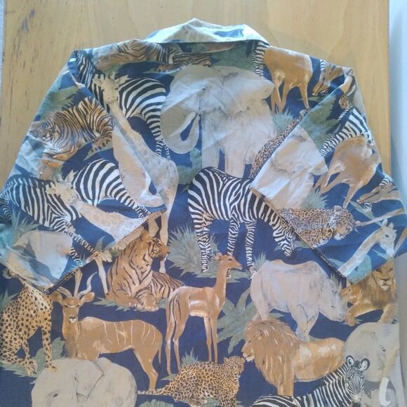 Vintage Lady Caribou Jungle Animal Zebra Elephant Tiger Hawaiian Shirt - Picture 6 of 7
